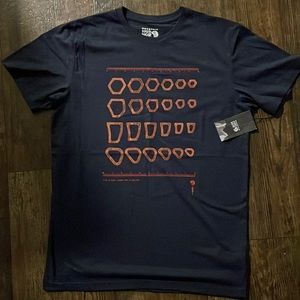 Mountain Hardwear shirt